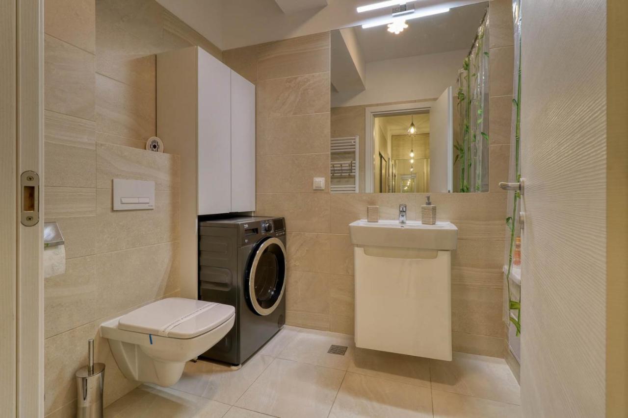 Inspiration Station - My Joyful, Cosy&Inviting Apt - Smart Thermostat - Private Parking - Ior Park - Long Term Price Cuts 부쿠레슈티 외부 사진