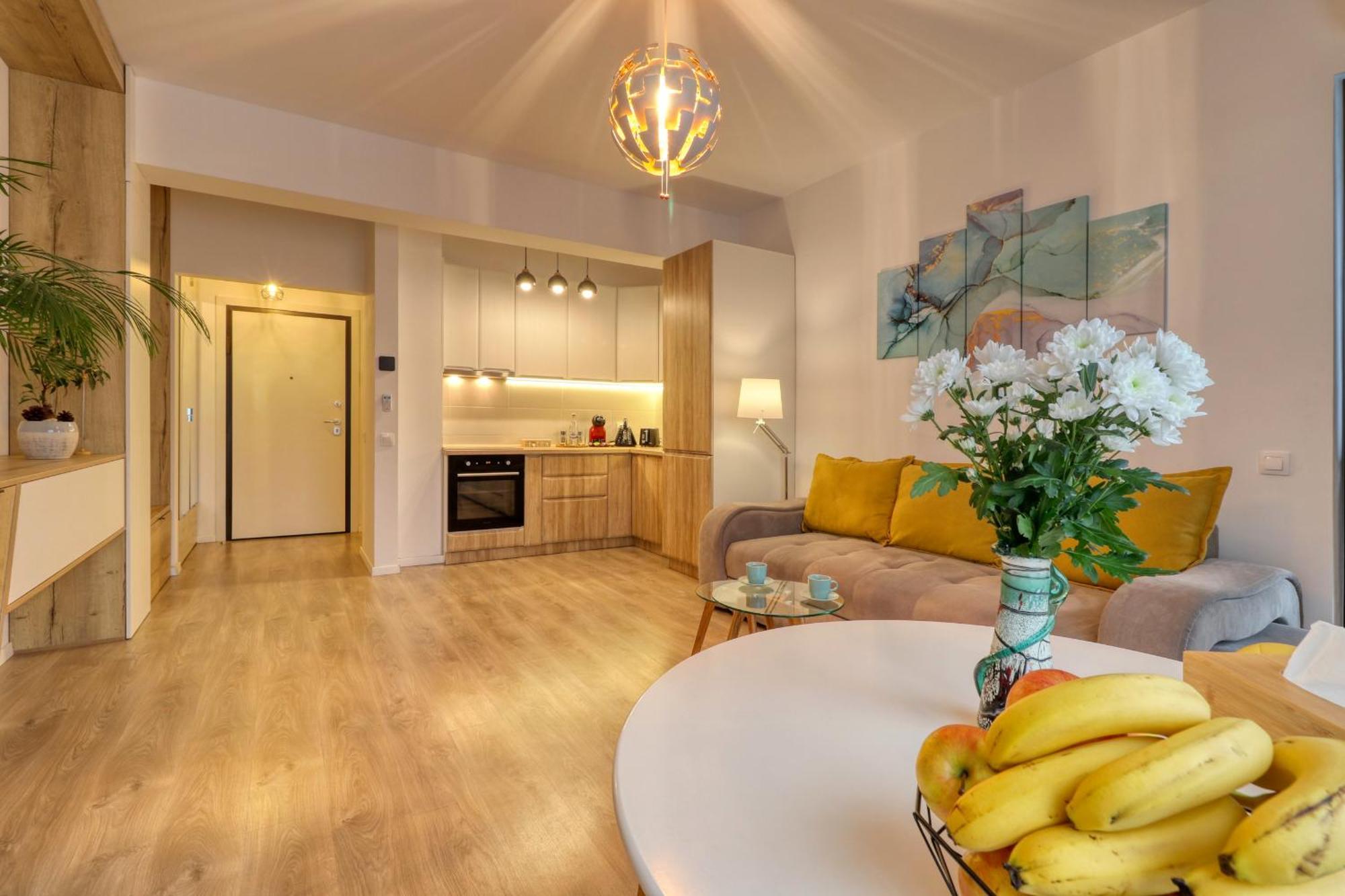 Inspiration Station - My Joyful, Cosy&Inviting Apt - Smart Thermostat - Private Parking - Ior Park - Long Term Price Cuts 부쿠레슈티 외부 사진
