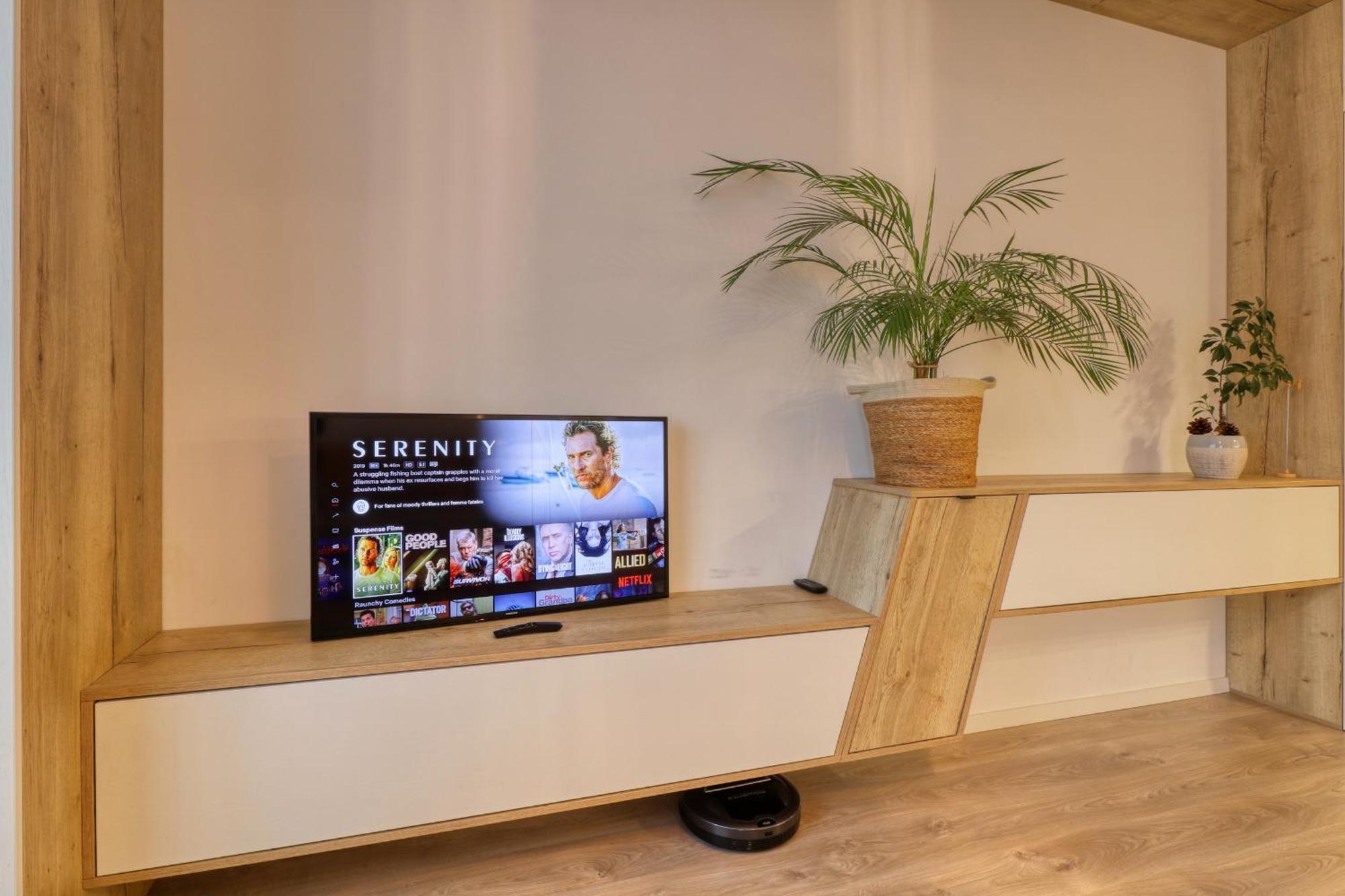 Inspiration Station - My Joyful, Cosy&Inviting Apt - Smart Thermostat - Private Parking - Ior Park - Long Term Price Cuts 부쿠레슈티 외부 사진